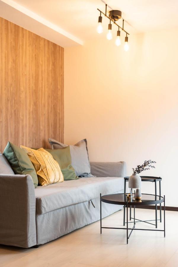 אוסקה Bijou Suites Vivre מראה חיצוני תמונה